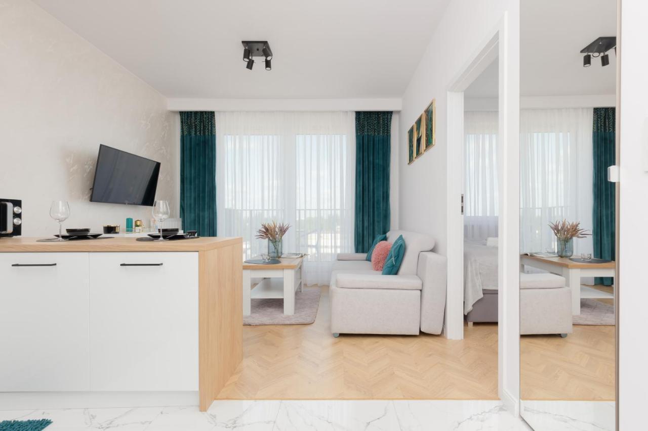 Warsaw Kotsisa Apartments With Parking By Noclegi Renters Εξωτερικό φωτογραφία